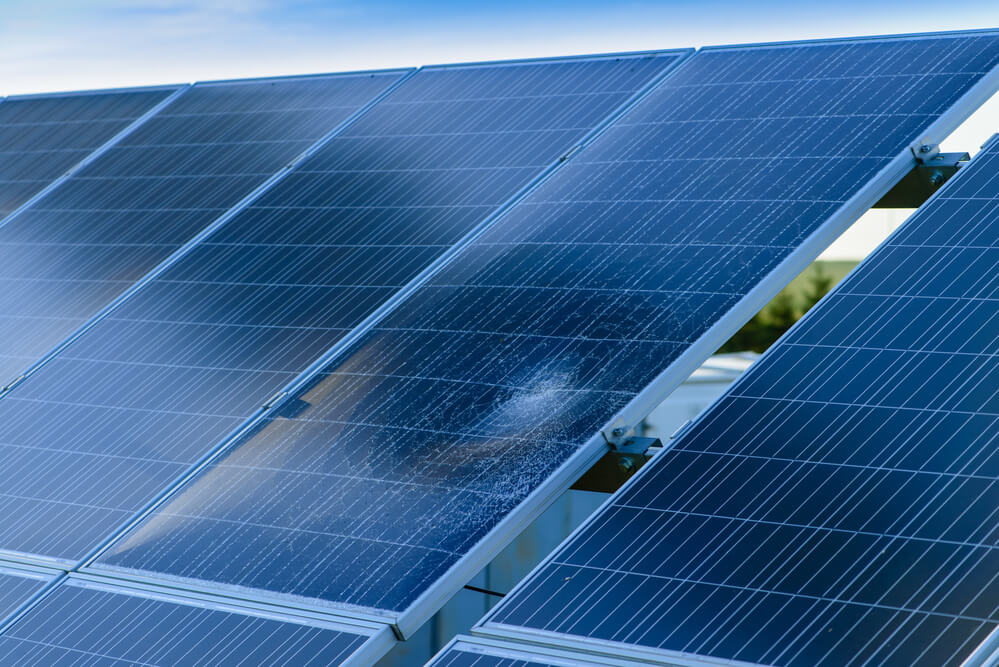 can-solar-panel-glass-break-intermountain-wind-solar