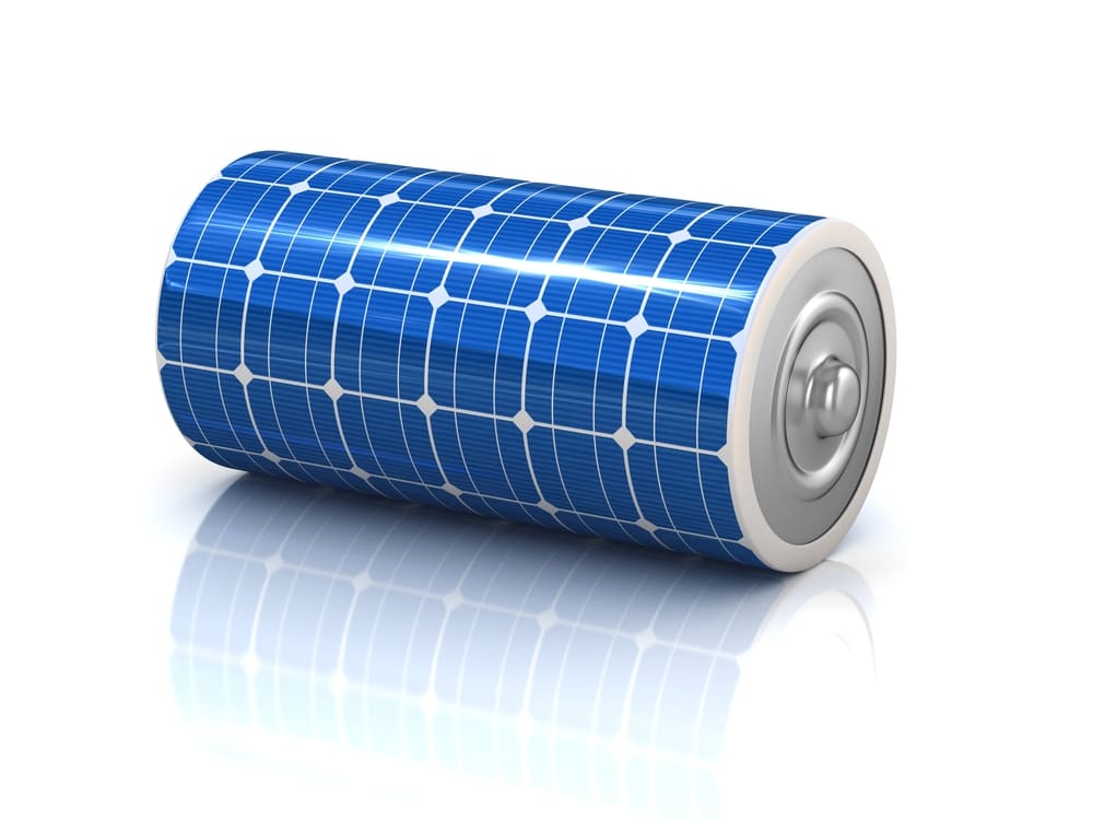 solar power battery qualities