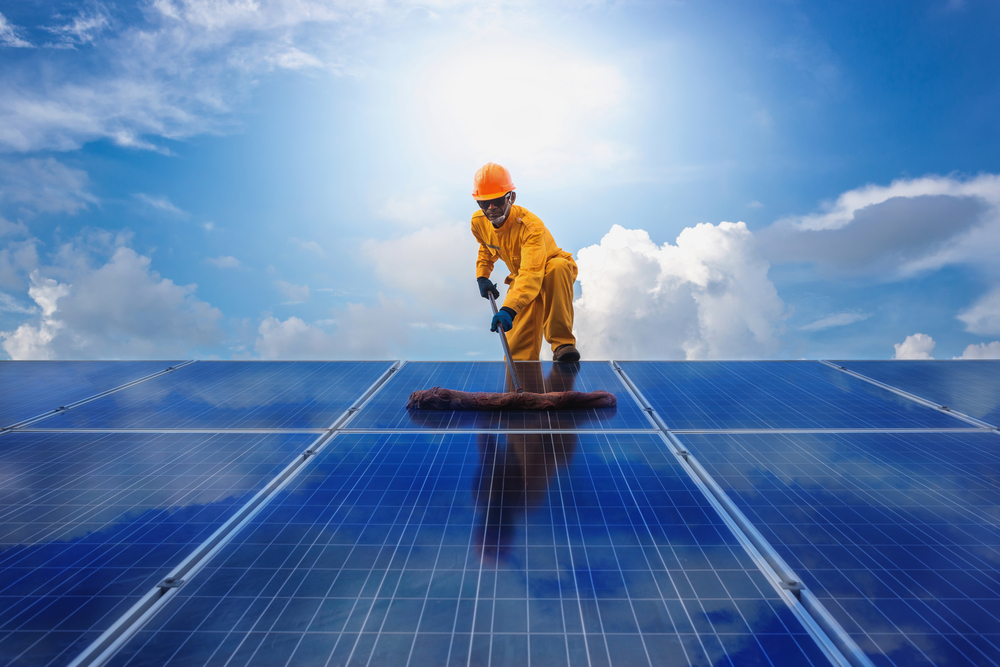 Solar Panels Need to Be Cleaned